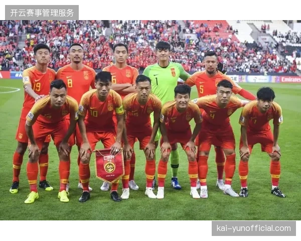 国足热身赛后将主场迎战泰国，邵佳一面临世界杯前最后的人员考察机会
